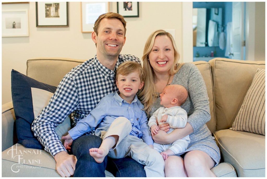 family of four photo session in east nashville home