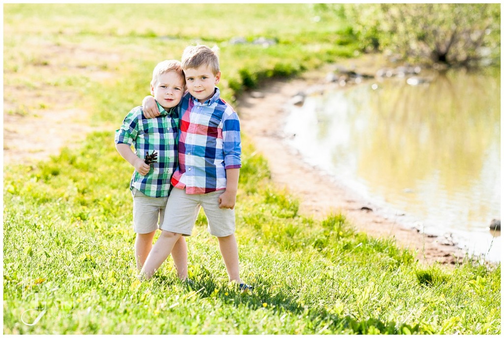 peyton and parker check out the pond