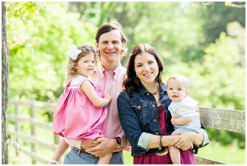 family spring portraits in the park