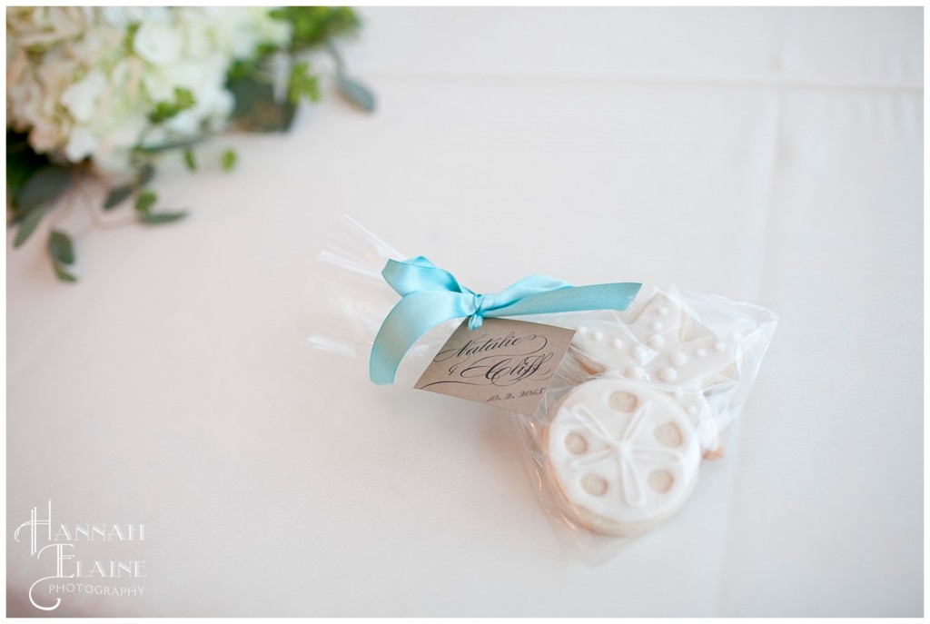 shell shaped cookie favors