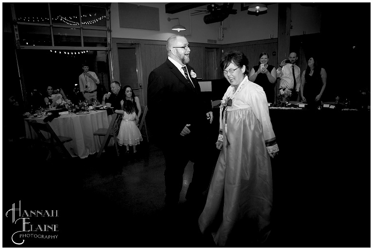 parents of the bride boogie on the dance floor